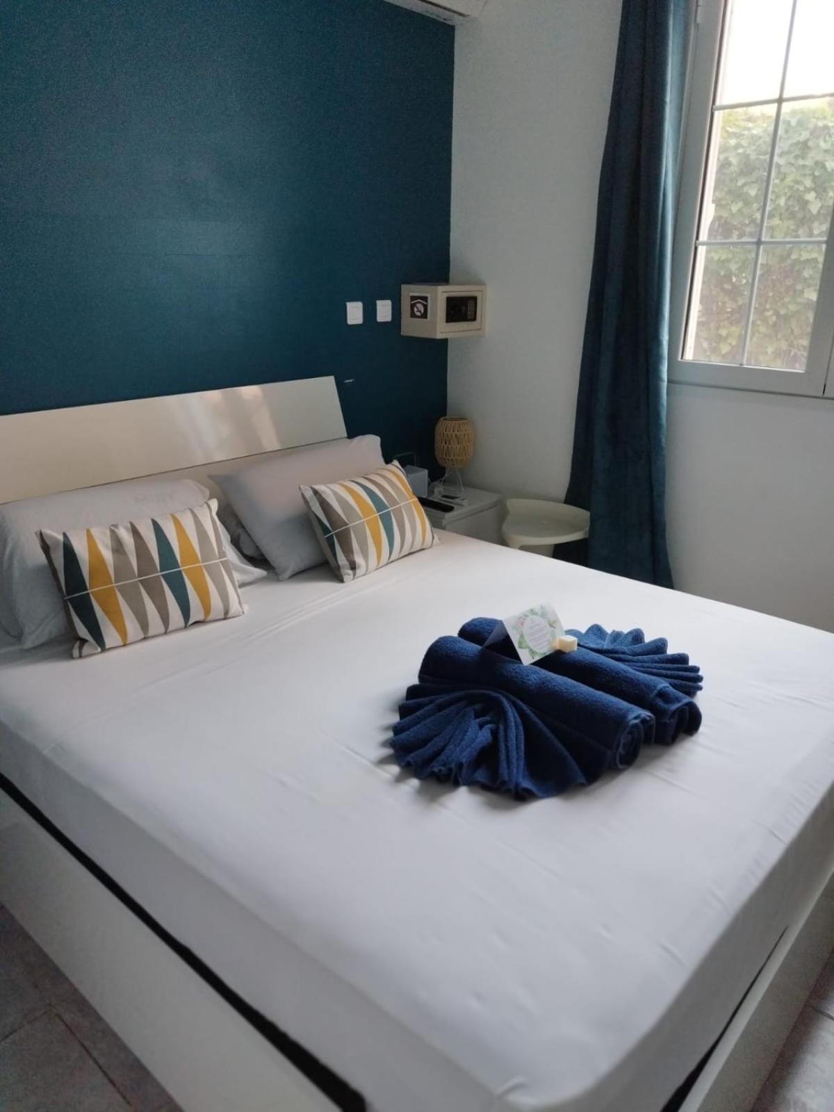 Lindsey Hotel Saint Pierre Eksteriør billede